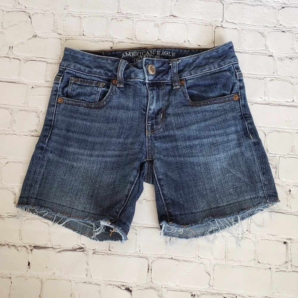 AEO Midi Raw Hem Super Stretch Shorts 0
